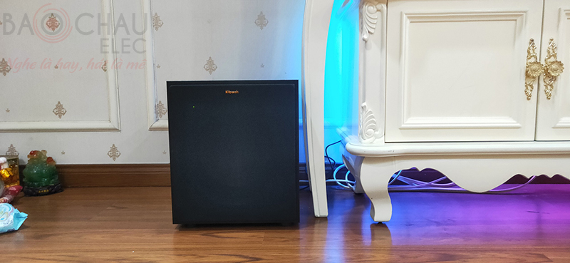 D&agrave;n nghe nhạc của gia đ&igrave;nh chị Nh&agrave;n tại H&agrave; Nội h4