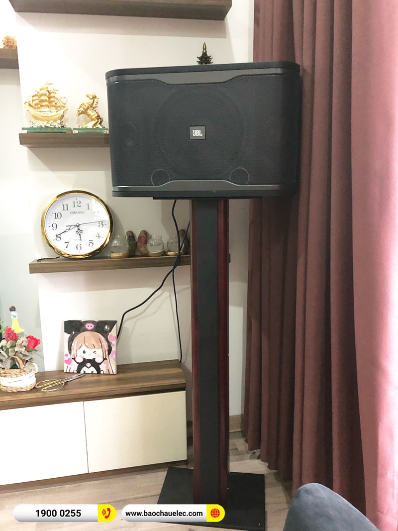 Lắp đặt dàn karaoke trị giá hơn 30 triệu cho chị Thủy tại Hà Nội (JBL RM210, JBL KX180A, JBL VM300)
