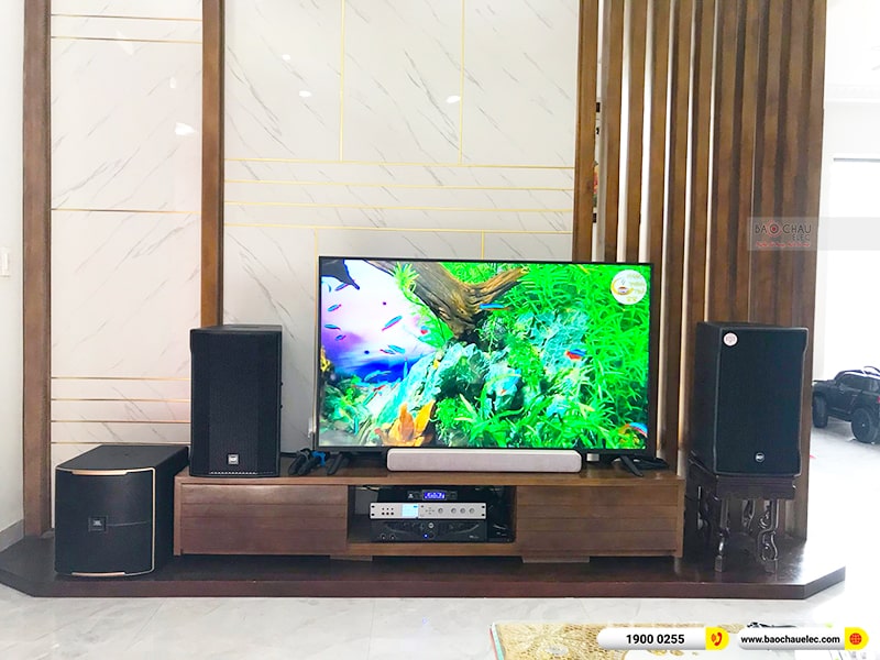 Dàn karaoke gia đình anh Phong tại Quảng Ninh