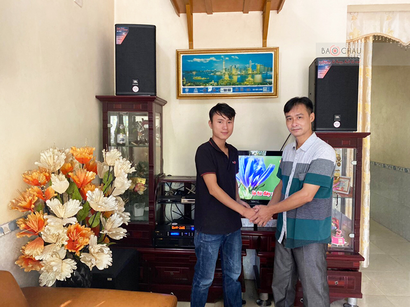 Dàn karaoke gia đình anh Thanh h6
