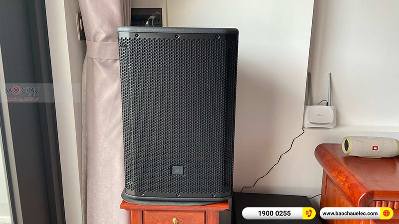 Dàn karaoke gia đình cô Ngoan