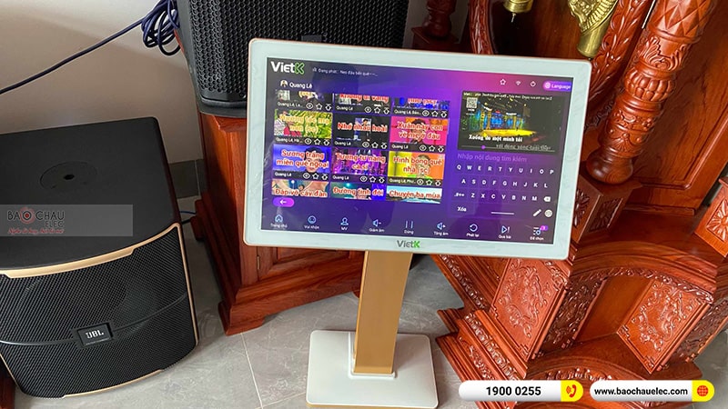 Dàn karaoke gia đình cô Ngoan