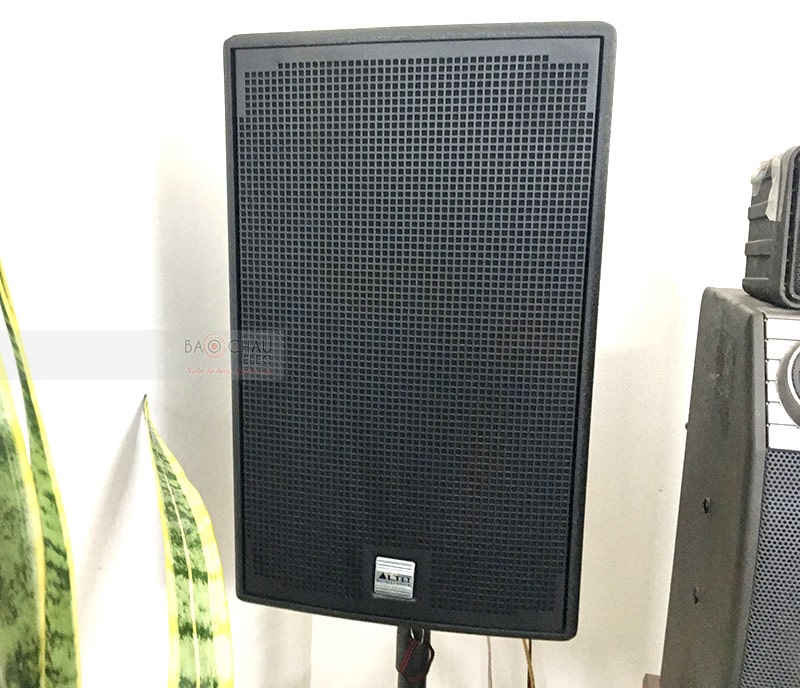 Dàn karaoke gia đình anh Đông ở Kinh Môn h1