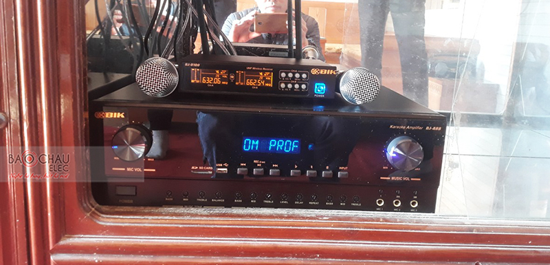 Dàn karaoke gia đình anh Khiên h3