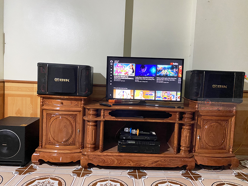 D&agrave;n karaoke gia đ&igrave;nh ch&uacute; T&agrave;i h5