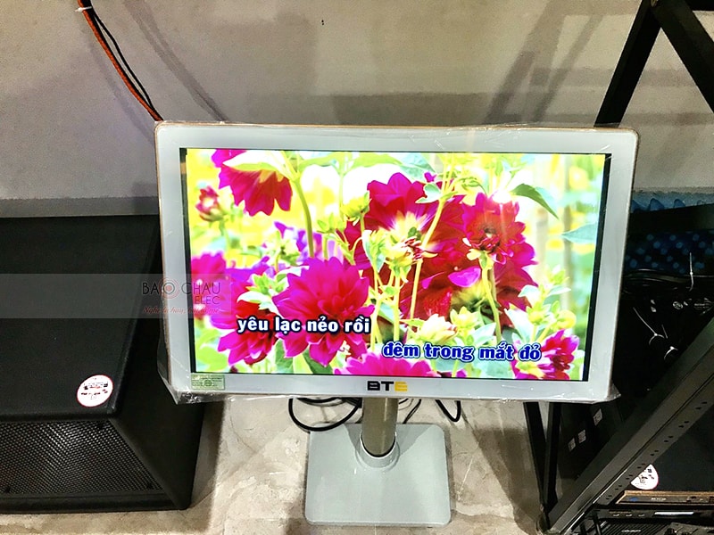 D&agrave;n karaoke gia đ&igrave;nh anh Cường ở Ng&ocirc; Quyền, Hải Ph&ograve;ng h5