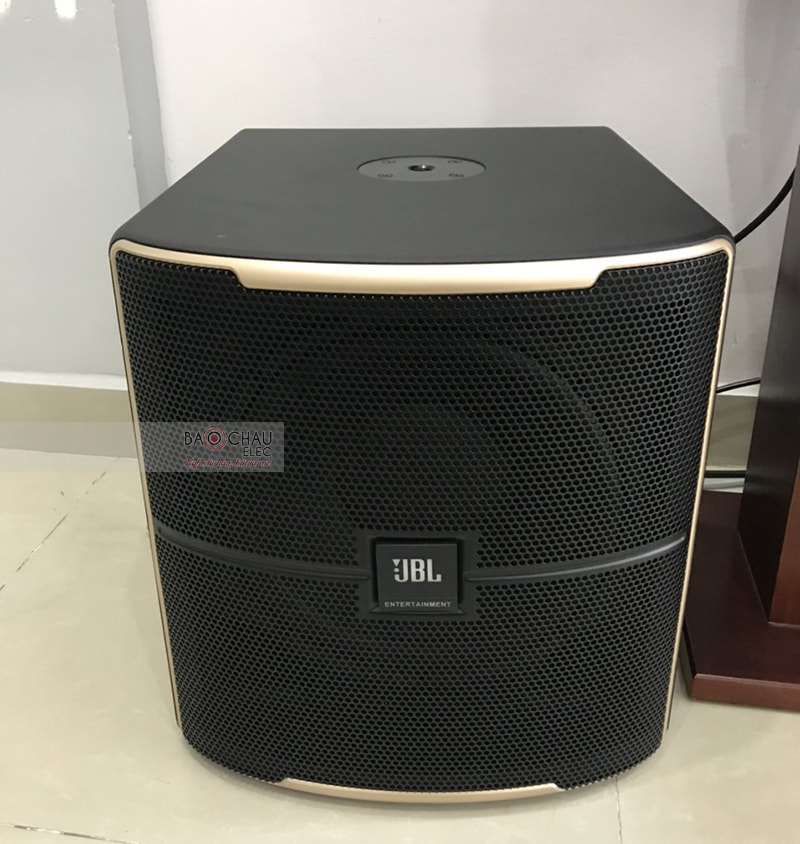 D&agrave;n karaoke gia đ&igrave;nh anh Hiệp ở Ng&ocirc; Quyền h3