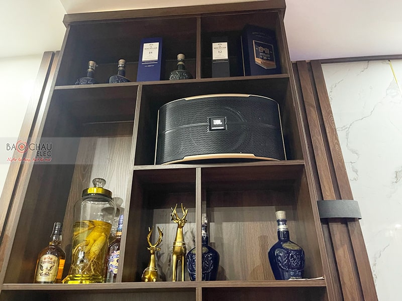 Dàn karaoke gia đình anh Hải
