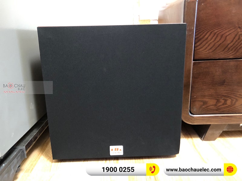 Dàn karaoke gia đình anh Hồng