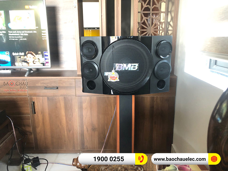 Dàn karaoke gia đình anh Long