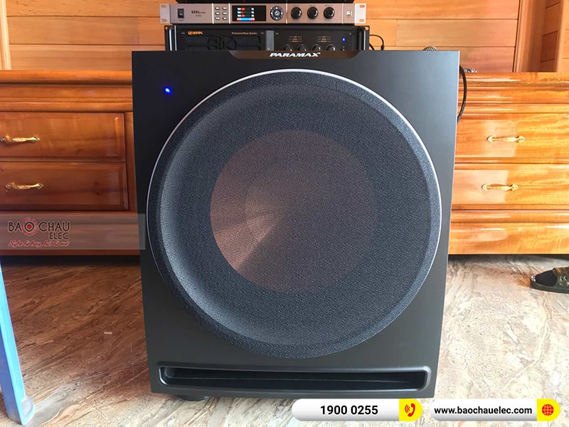 Dàn karaoke gia đình anh Phố