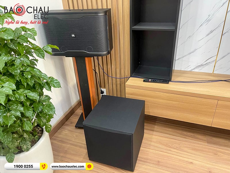 Dàn karaoke gia đình anh Phước