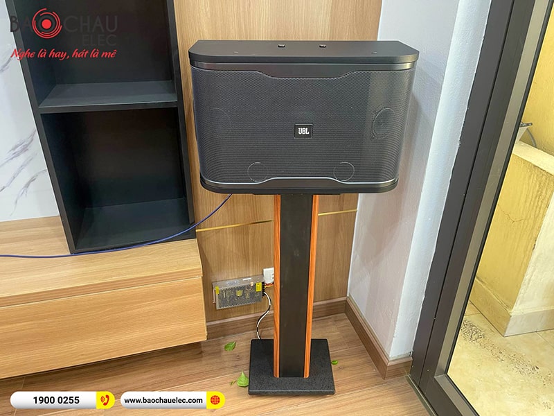 Dàn karaoke gia đình anh Phước