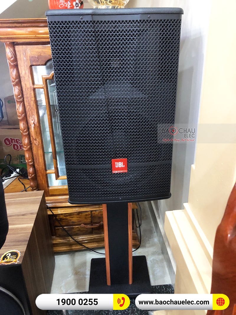 Dàn karaoke gia đình anh Sênh