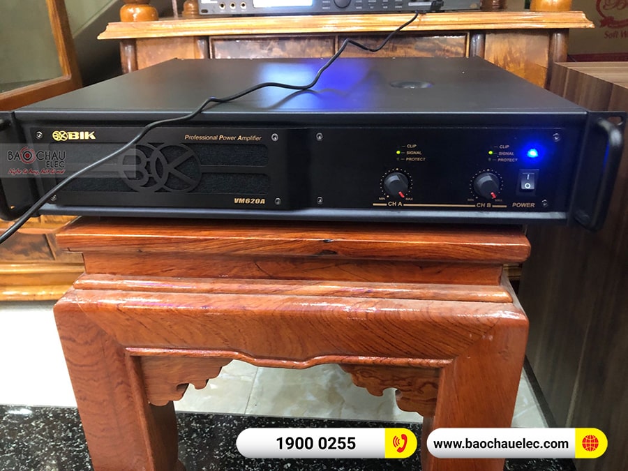 Dàn karaoke gia đình anh Sênh