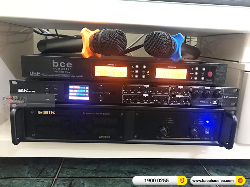 Dàn karaoke gia đình chị Hoài