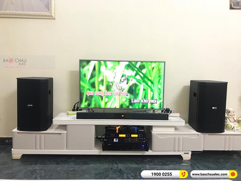 Dàn karaoke gia đình chị Hoài