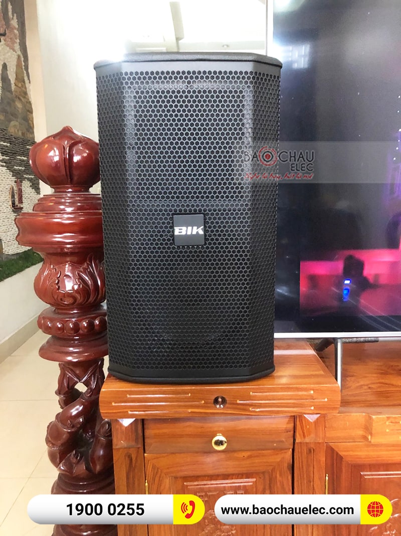 Dàn karaoke gia đình chị Thanh