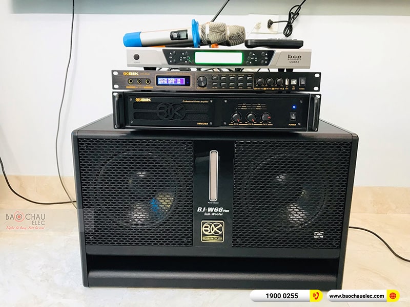 Dàn karaoke gia đình anh Hải