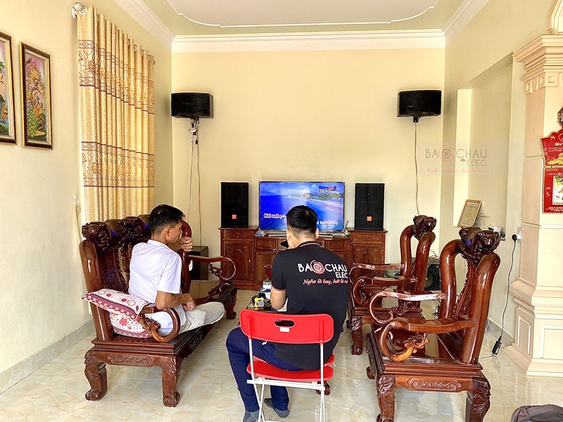 Kết nối Micro vang số