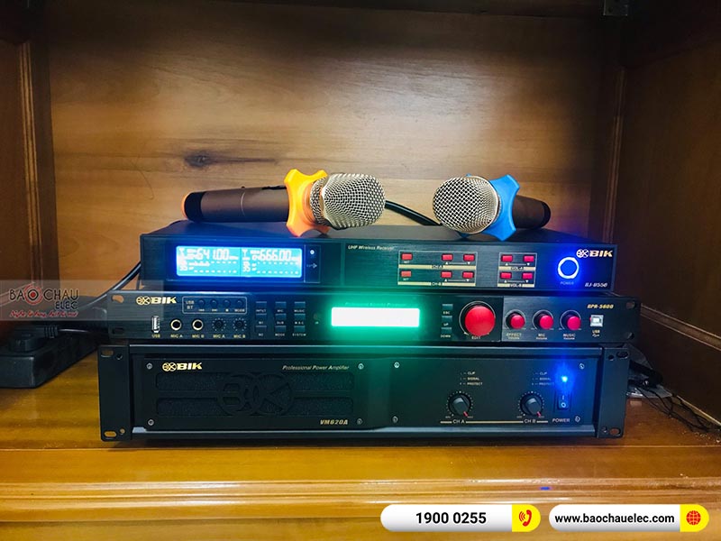 Dàn karaoke gia đình anh Sơn