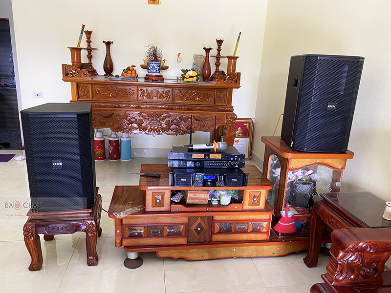 Dàn karaoke gia đình anh Thắng h3