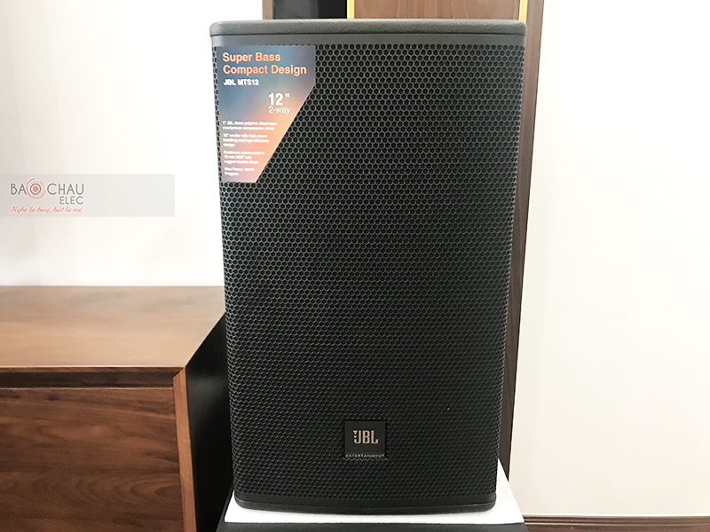 Dàn karaoke gia đình anh Thắng h2