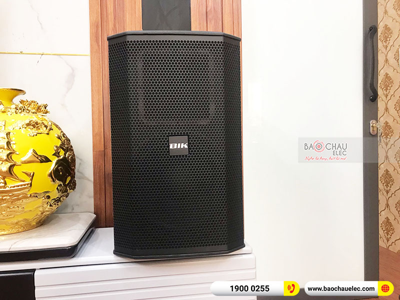 Dàn karaoke gia đình anh Tuấn