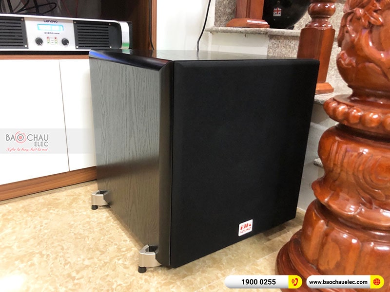 Dàn karaoke gia đình chị Cúc