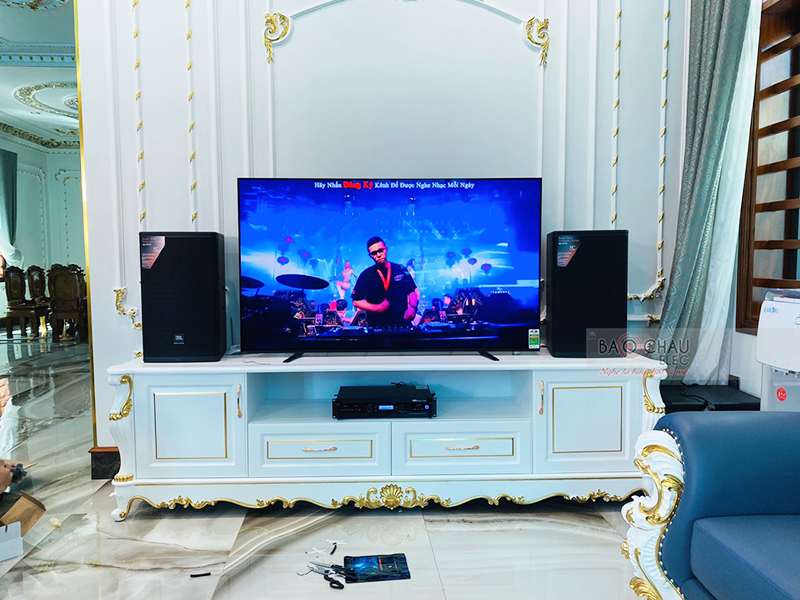Dàn karaoke gia đình chị Hoa h5