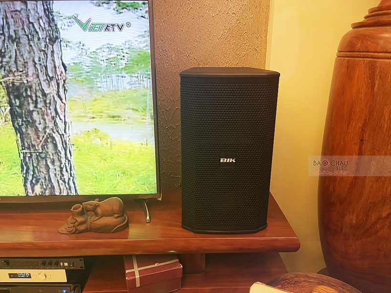 Dàn karaoke gia đình chị Oanh h2