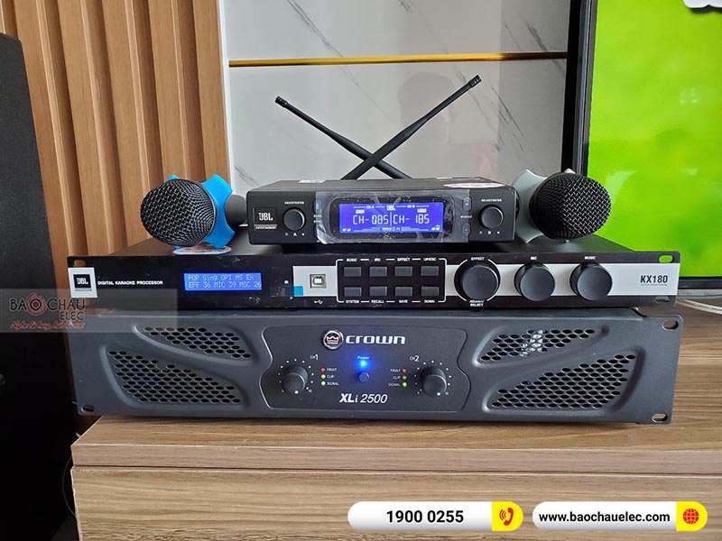 Dàn karaoke gia đình chị Đậm