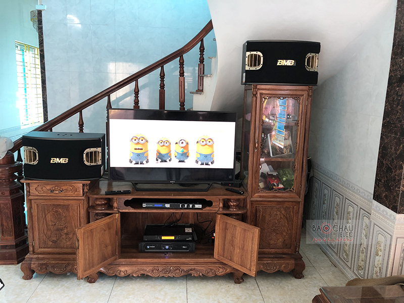 Dàn karaoke gia đình anh Hiếu h4
