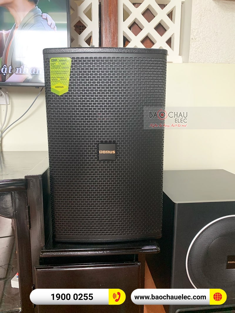 Dàn karaoke gia đình anh Vũ
