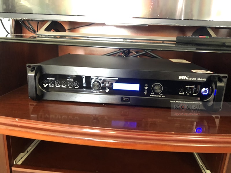 dàn karaoke cho gia đình anh Định ở Hội An h3