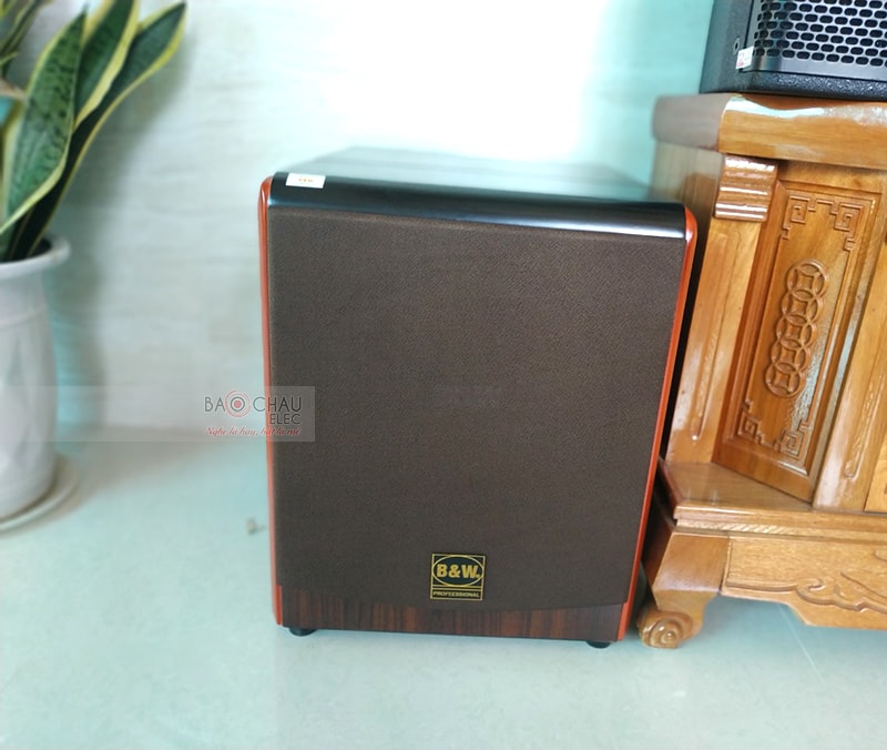 D&agrave;n karaoke gia đ&igrave;nh ch&uacute; Nu&ocirc;i ở Hội An h3