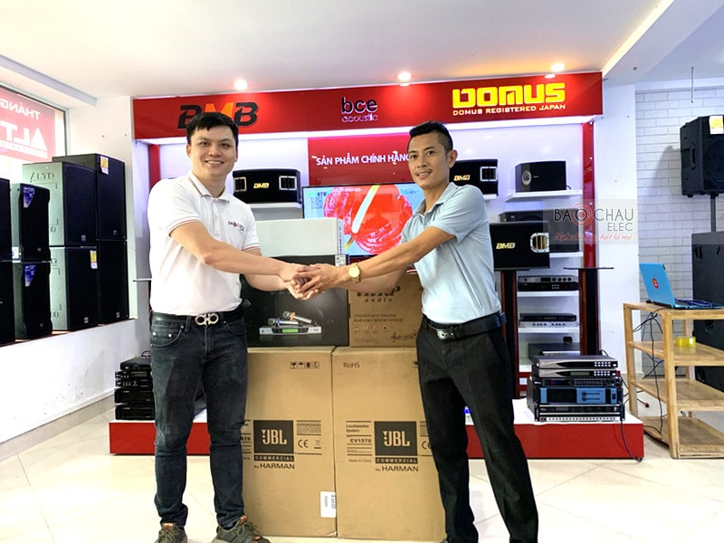 Dàn karaoke cao cấp của gia đình anh Lực h2