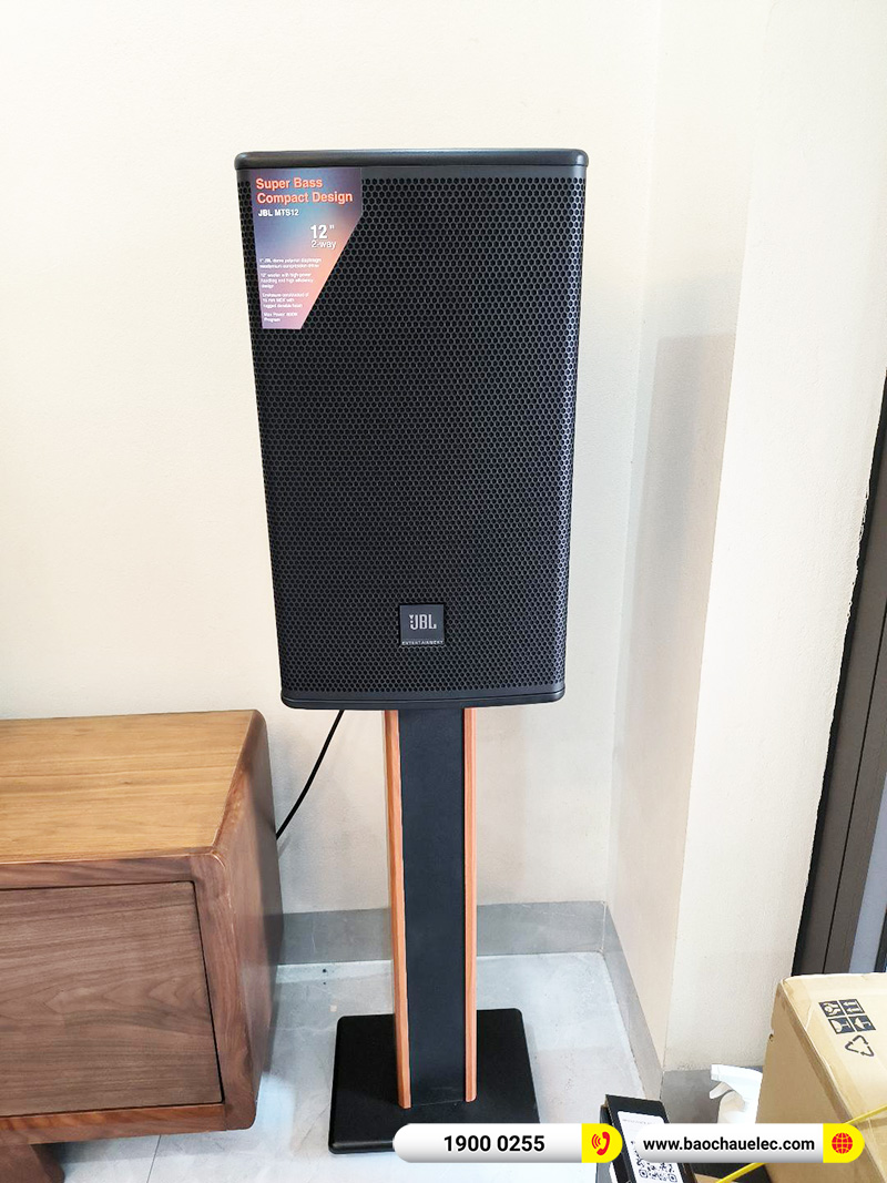 Lắp đặt dàn karaoke trị giá gần 50 triệu cho anh Bôn tại Hưng Yên (JBL MTS12, VM820A, KX180A, UGX12) 