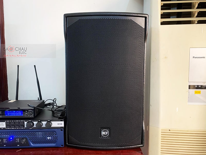 Dàn karaoke gia đình chú Dậu 