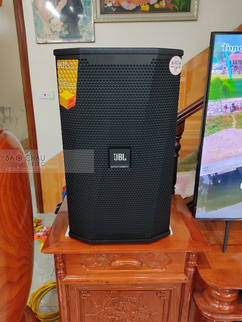Dàn karaoke gia đình anh Diện 