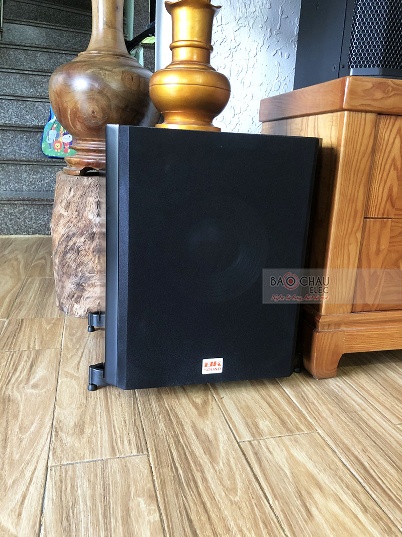 D&agrave;n karaoke gia đ&igrave;nh anh Du&acirc;n tại Hưng Y&ecirc;n