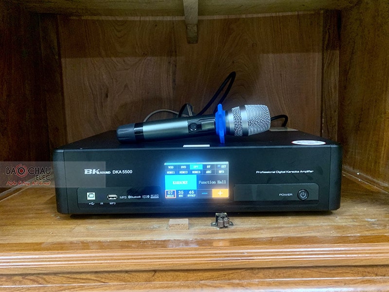 Dàn karaoke gia đình anh Hưng h3