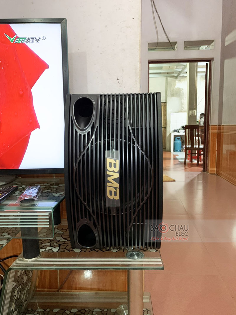 Dàn karaoke gia đình anh Thuận h2