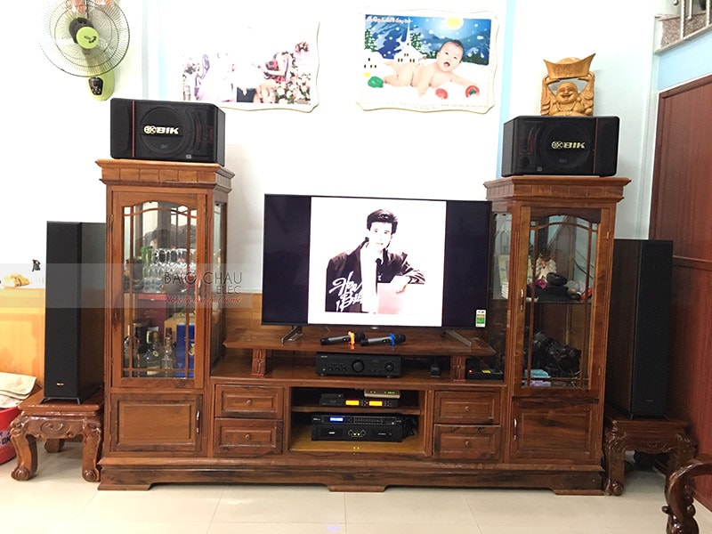 Dàn karaoke, nghe nhạc của gia đình anh Hà ở Lào Cai h5