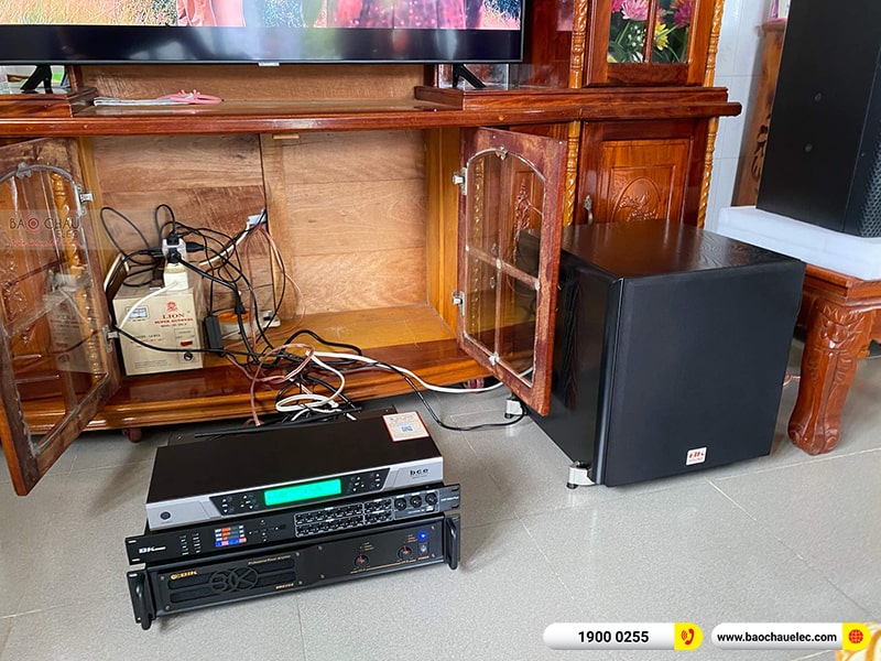 Lắp đặt dàn karaoke trị giá khoảng 30 triệu cho anh Nhặt tại Long An