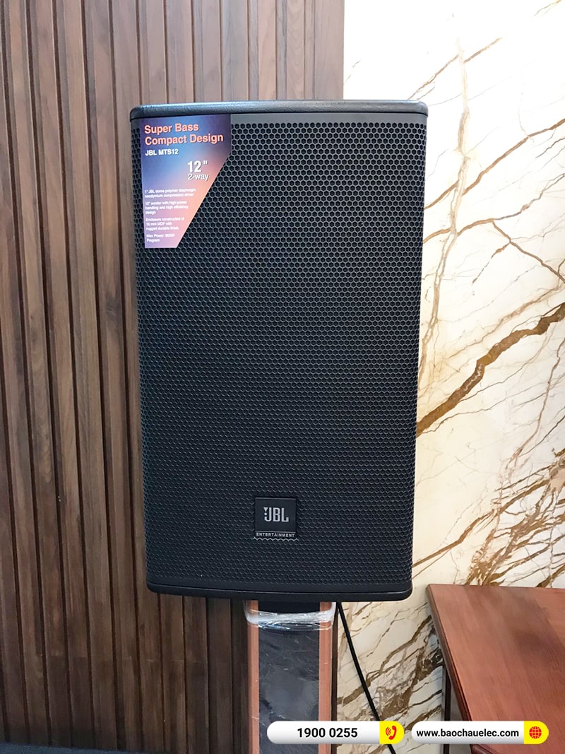 Lắp đặt dàn karaoke trị giá hơn 60 triệu cho anh Kiên tại Nam Định (JBL MTS12, APP MZ86, BPR-5600, TS312S, BJ-U600) 