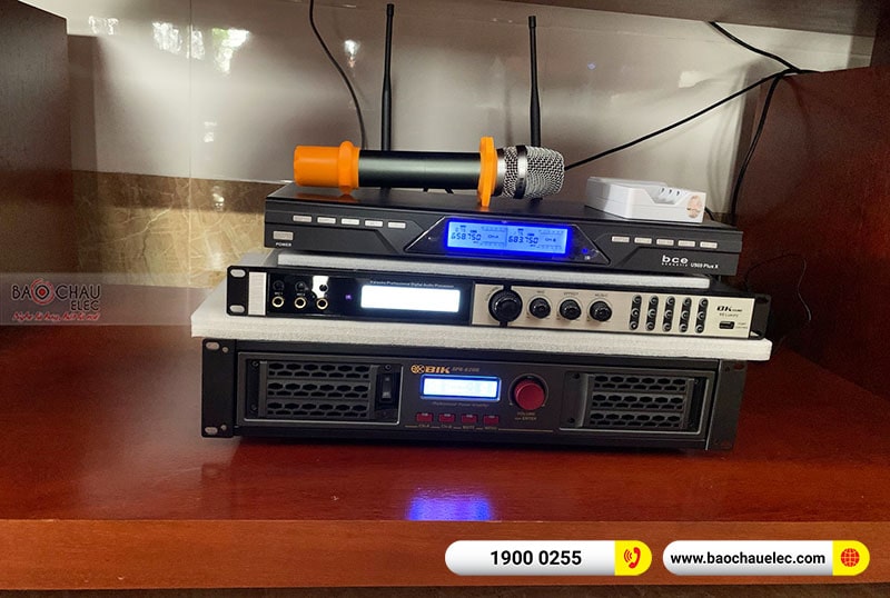 Dàn karaoke gia đình chị Liên 