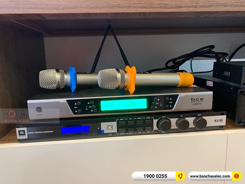 dàn karaoke gia đình anh Đoàn