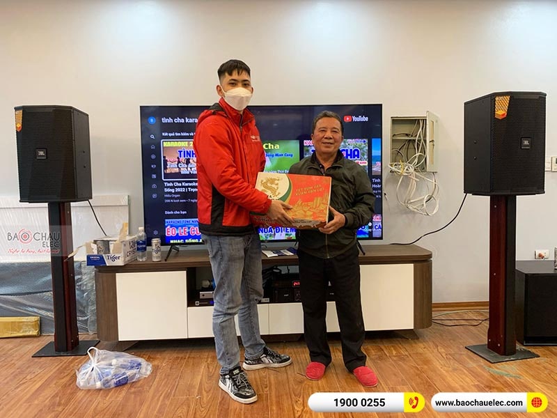 dàn karaoke gia đình anh Đoàn