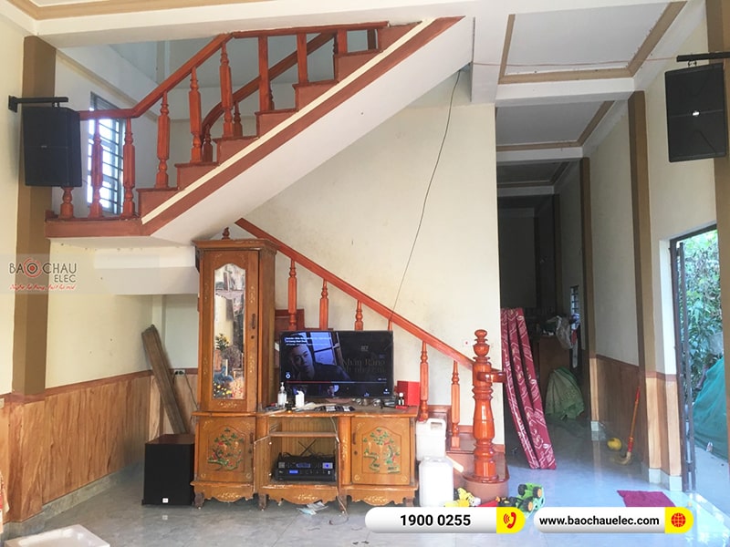 Dàn karaoke gia đình anh Linh